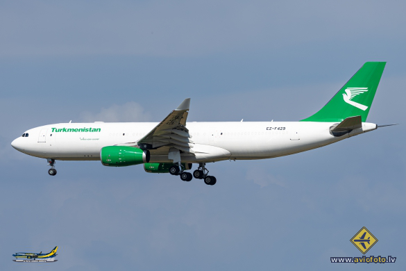 Airbus A330-243(P2F)