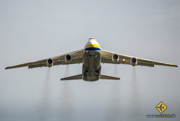 Antonov An-124-100M Ruslan