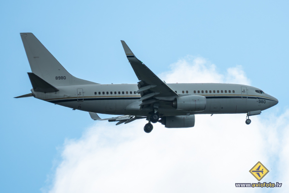 Boeing C-40A Clipper (737-7AFC)