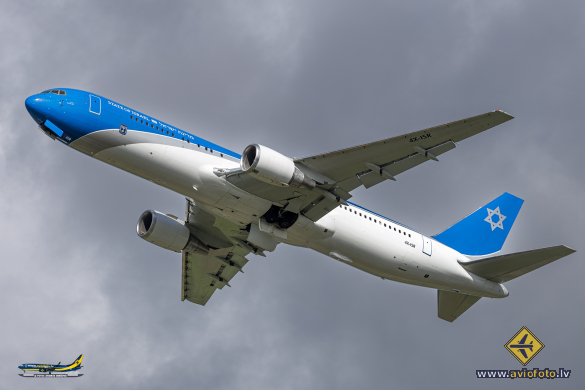 Boeing 767-338/ER