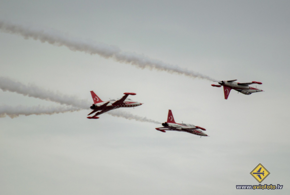 Northrop (Canadair) NF-5B-2000 (CL-226)