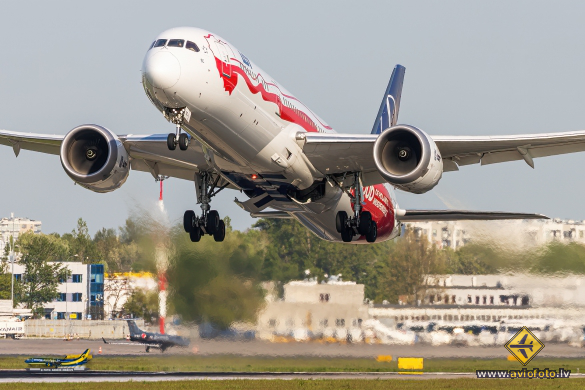 Boeing 787-9 Dreamliner