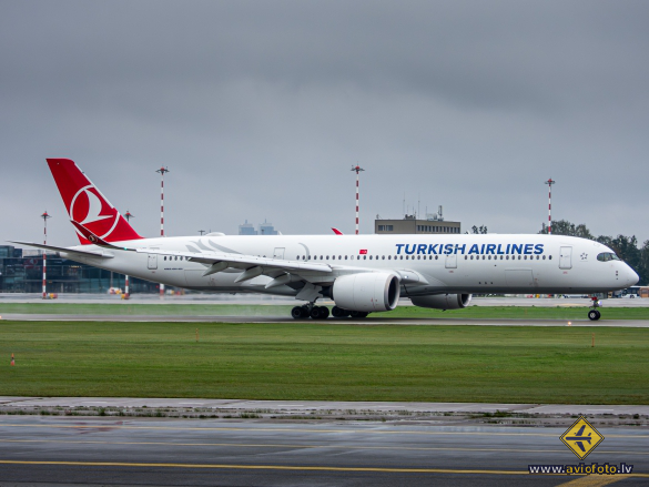 Airbus A350-941