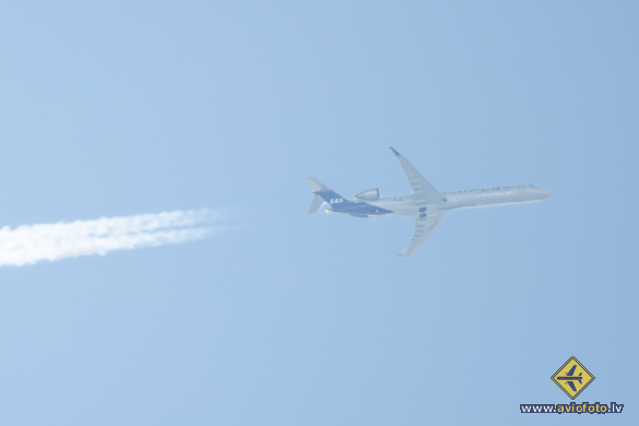 Bombardier CRJ-900LR (CL-600-2D24)