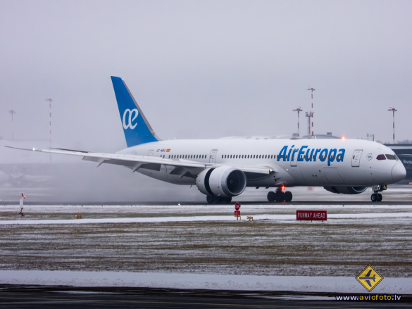 Boeing 787-9 Dreamliner