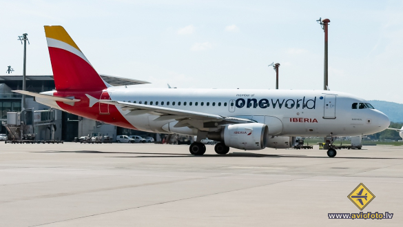 Airbus A319-111