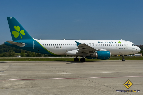 Airbus A320-214