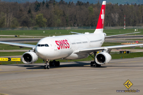 Airbus A330-343