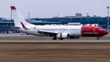 Boeing 737-8JP