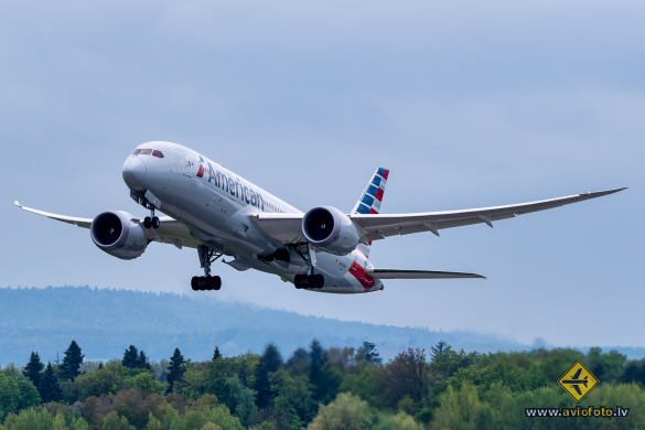 Boeing 787-8 Dreamliner