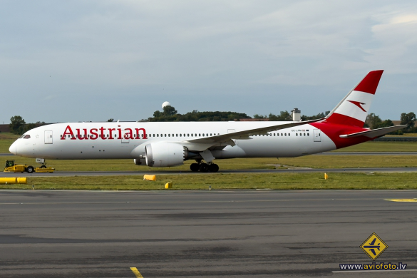 Boeing 787-9 Dreamliner