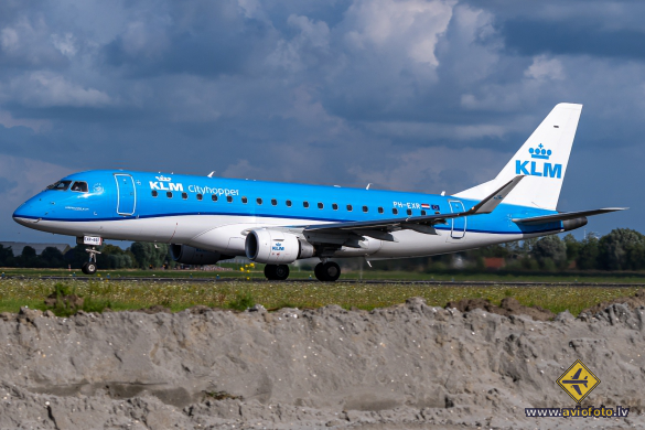 Embraer 175STD (ERJ-170-200STD)