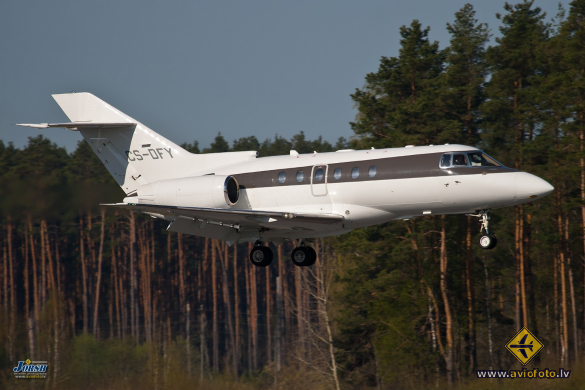 Raytheon Hawker 800XP