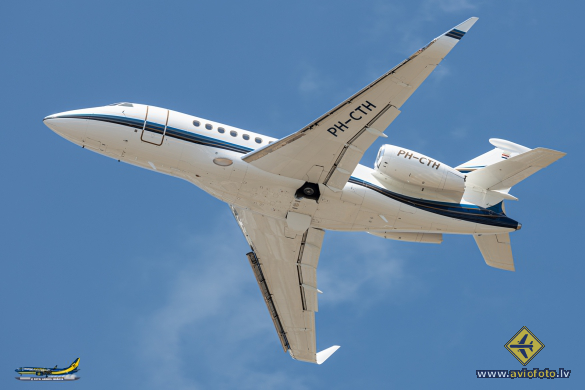 Dassault Falcon 2000LX