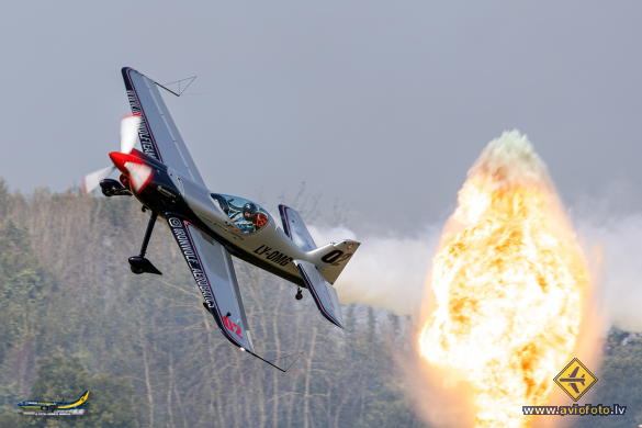 XtremeAir XA-42