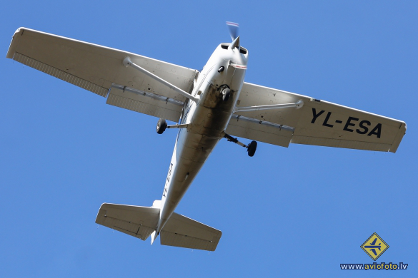 Cessna 172S