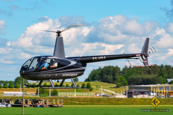 Robinson R-44 Raven