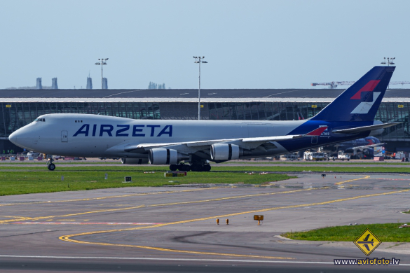 Boeing 747-48EF/SCD