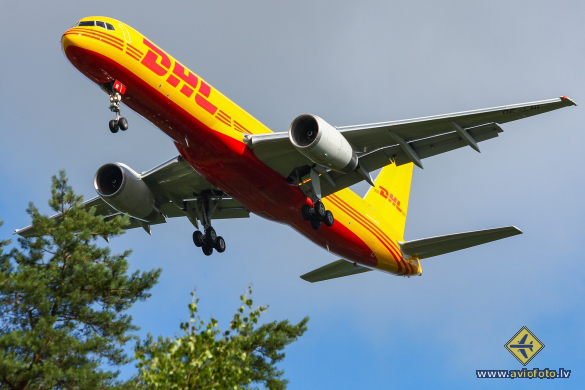 Boeing 757-28A(PCF)