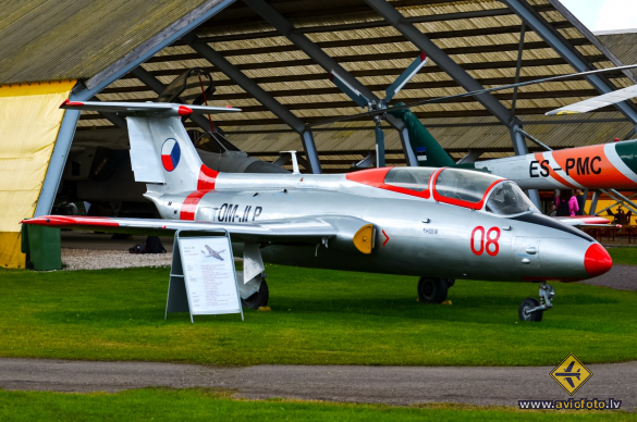 Aero L-29 Delfin