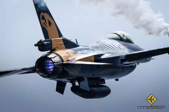 General Dynamics (TUSAS) F-16C Fighting Falcon (401)