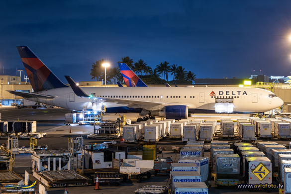 Boeing 767-324/ER