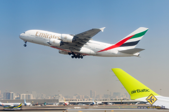 Airbus A380-861