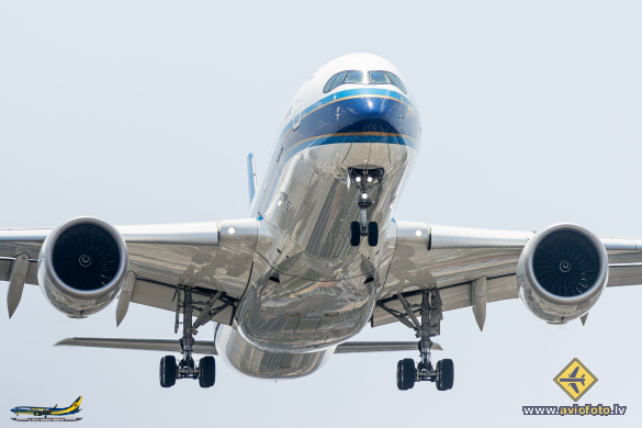 Airbus A350-941