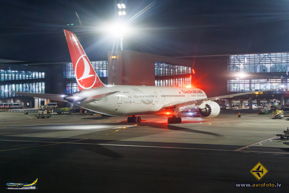 Boeing 787-9 Dreamliner