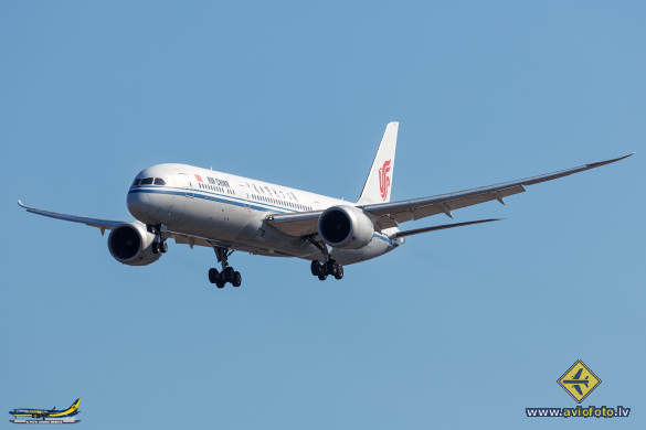 Boeing 787-9 Dreamliner