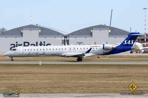 Bombardier CRJ-900ER NG (CL-600-2D24)