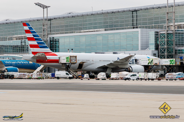 Boeing 777-223/ER
