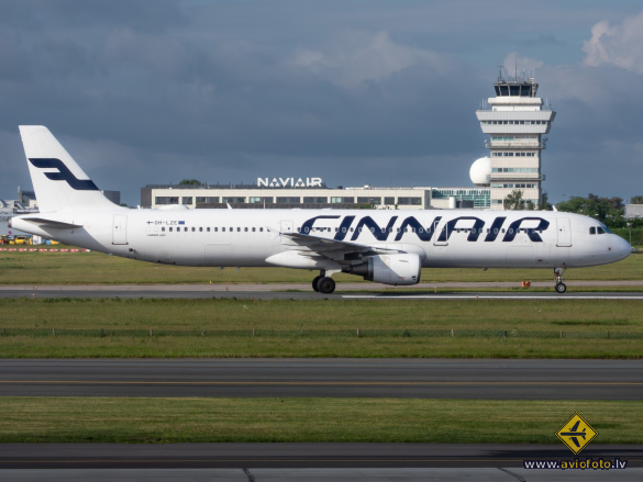 Airbus A321-211