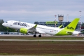 Airbus A220-300