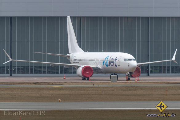 Boeing 737-8 MAX