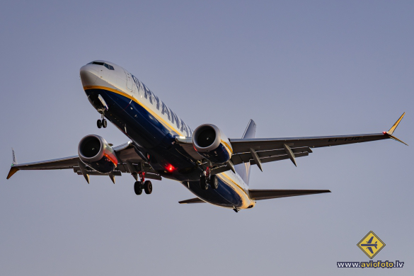 Boeing 737-8 MAX 200