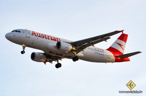 Airbus A320-216