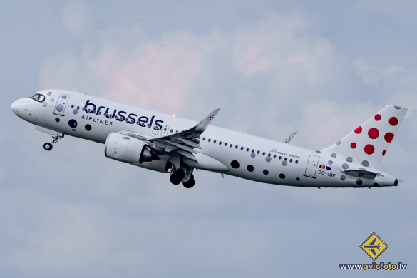 Airbus A320-251N