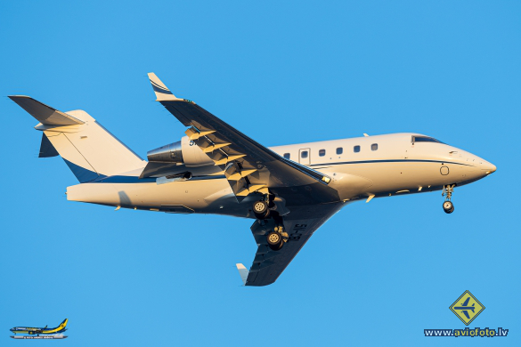 Bombardier Challenger 604 (CL-600-2B16)