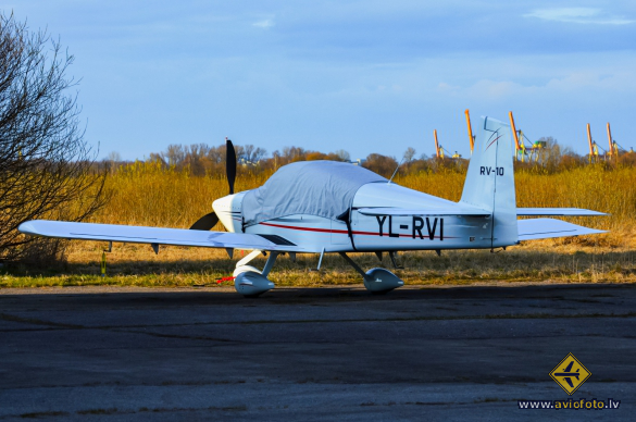 Vans RV-10