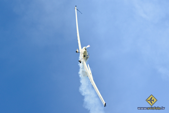 Grob G-109B